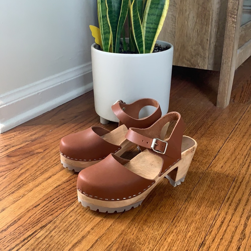 Brand new MIA clogs never worn